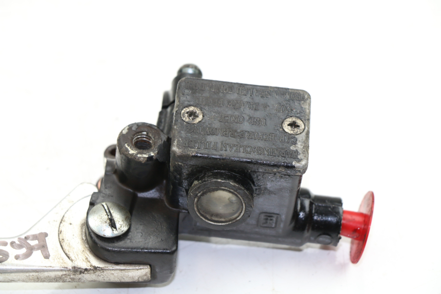 photo de FRONT BRAKE MASTER CYLINDER PIAGGIO TYPHOON 50 (2000 - 2009)