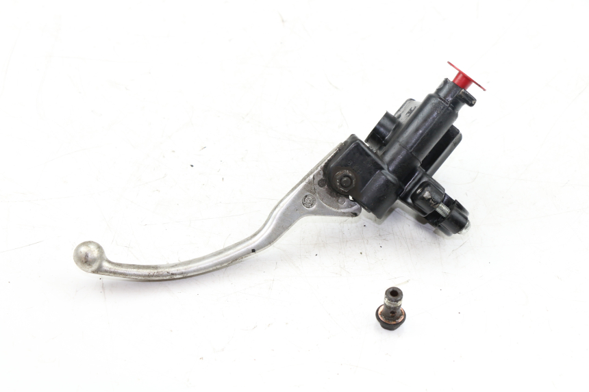 photo de FRONT BRAKE MASTER CYLINDER PIAGGIO TYPHOON 50 (2000 - 2009)