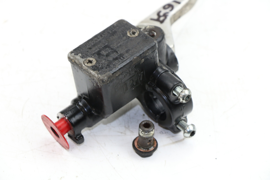 photo de FRONT BRAKE MASTER CYLINDER PIAGGIO TYPHOON 50 (2000 - 2009)