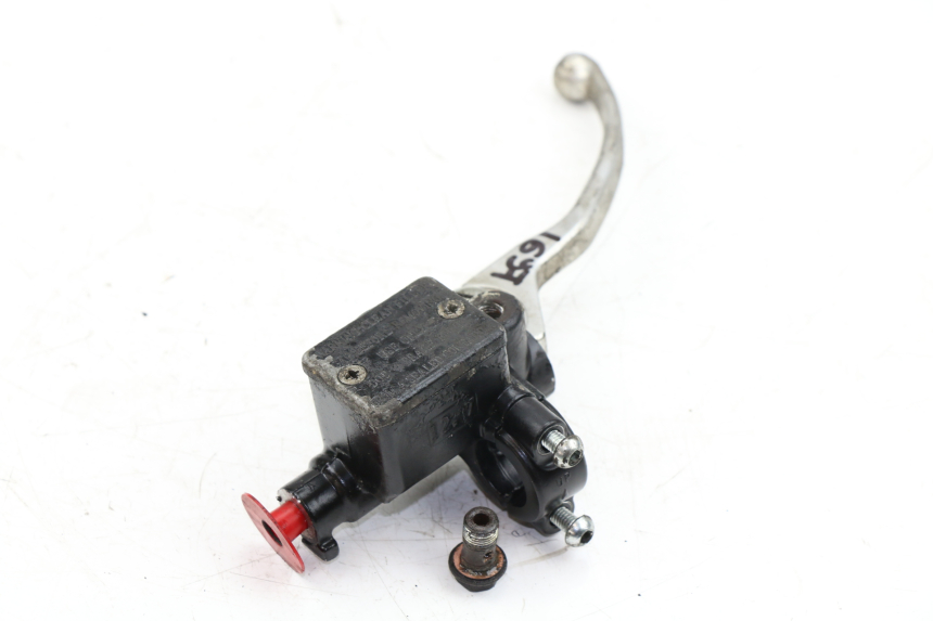 photo de FRONT BRAKE MASTER CYLINDER PIAGGIO TYPHOON 50 (2000 - 2009)