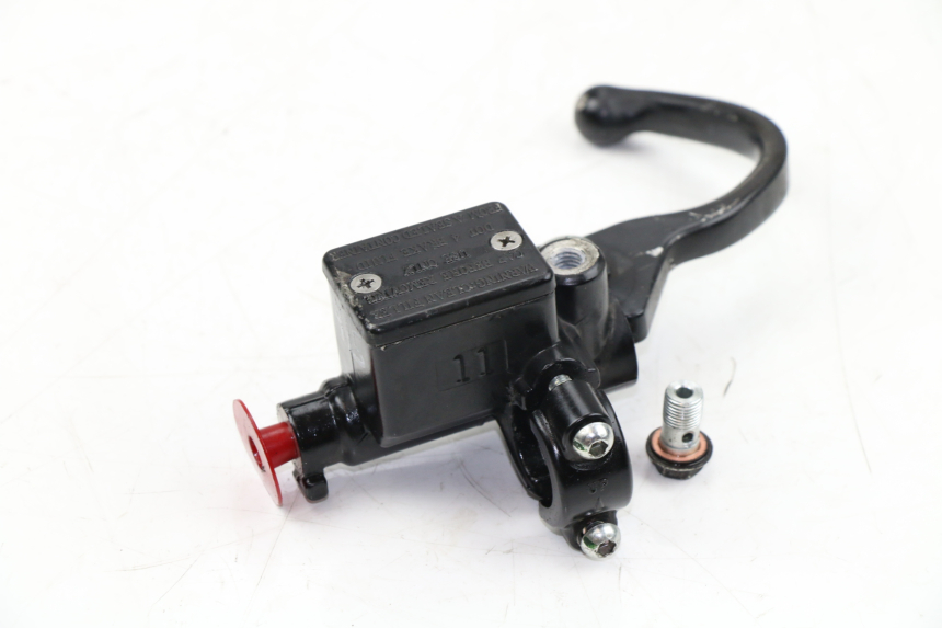 photo de FRONT BRAKE MASTER CYLINDER PIAGGIO TYPHOON 50 (2010 - 2012) - Product overview