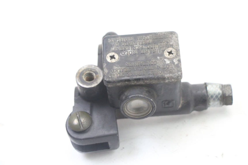photo de FRONT MASTER CYLINDER PIAGGIO VESPA GRANTURISMO 125 (2003 - 2007)