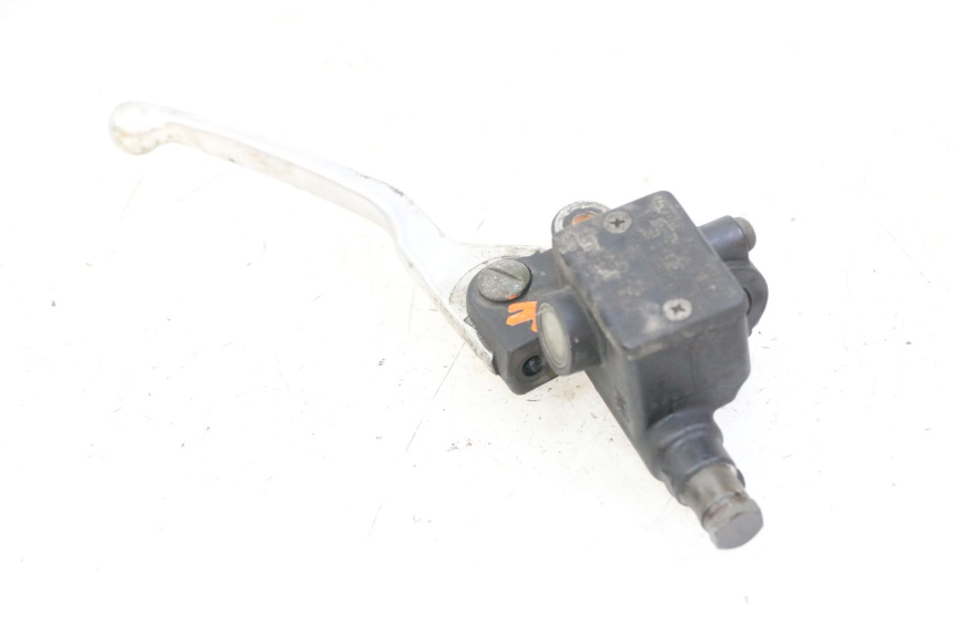 photo de FRONT BRAKE MASTER CYLINDER PIAGGIO VESPA GRANTURISMO 200 (2004 - 2005)