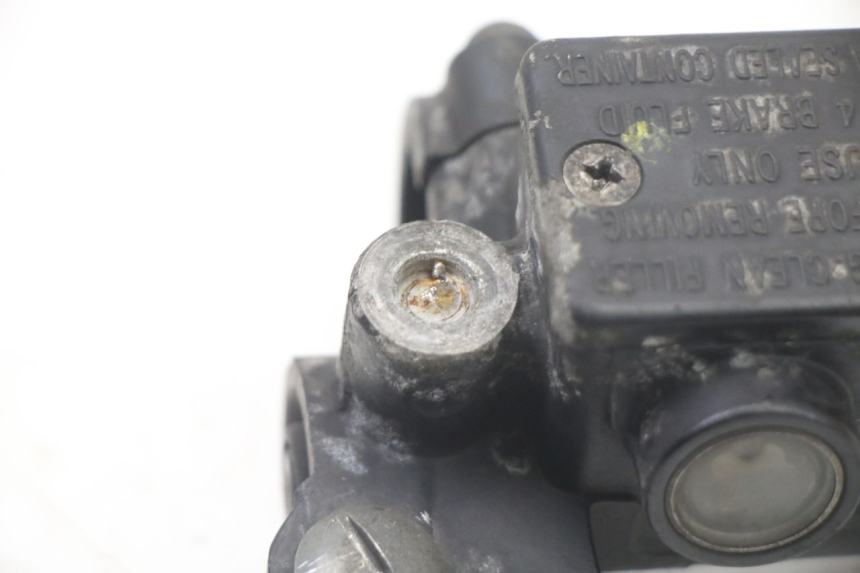 photo de FRONT MASTER CYLINDER PIAGGIO VESPA LX 2T 50 (2005 - 2013)