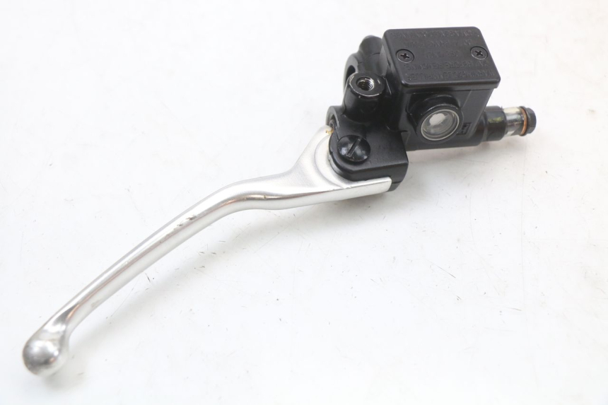 photo de FRONT BRAKE MASTER CYLINDER PIAGGIO VESPA PRIMAVERA 4T 50 (2021 - 2024)