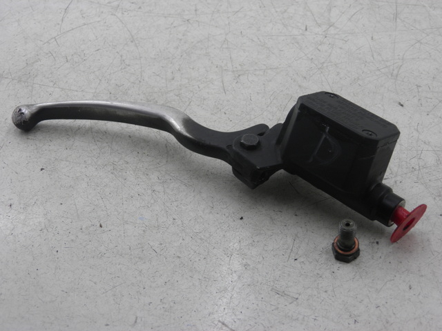 photo de FRONT BRAKE MASTER CYLINDER PIAGGIO X7 125 (2007 - 2013)