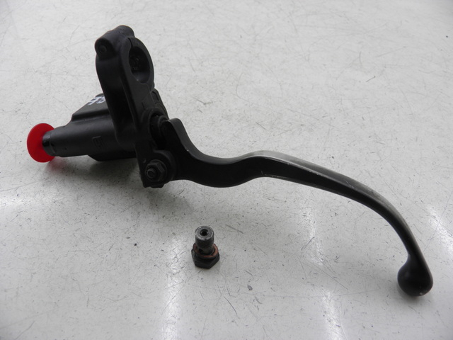 photo de FRONT BRAKE MASTER CYLINDER PIAGGIO X8 125 (2004 - 2007)