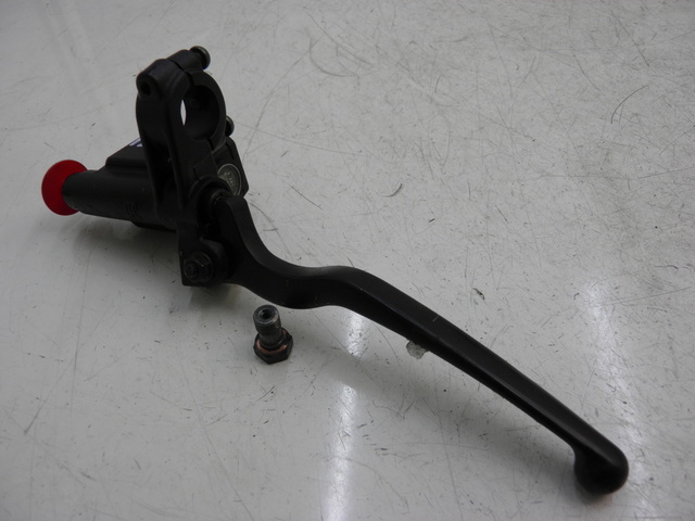 photo de FRONT BRAKE MASTER CYLINDER PIAGGIO X8 125 (2004 - 2007)