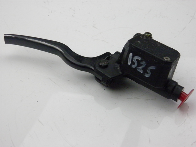 photo de FRONT BRAKE MASTER CYLINDER PIAGGIO X8 125 (2004 - 2007)