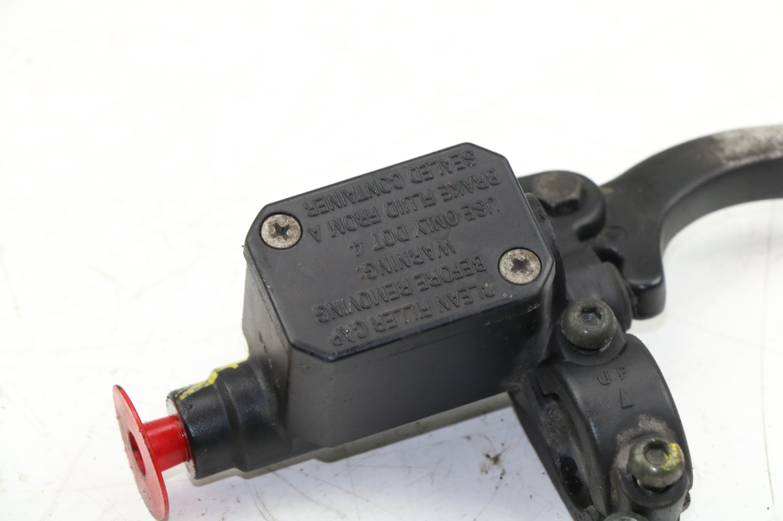 photo de FRONT BRAKE MASTER CYLINDER PIAGGIO X8 125 (2004 - 2007)