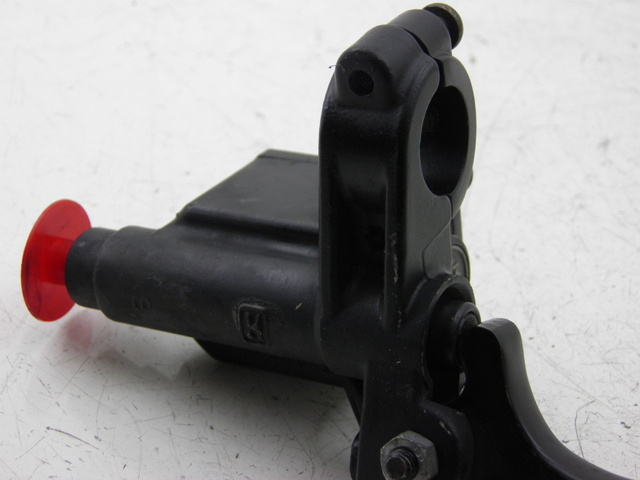 photo de FRONT BRAKE MASTER CYLINDER PIAGGIO X8 STREET 125 (2006 - 2007)