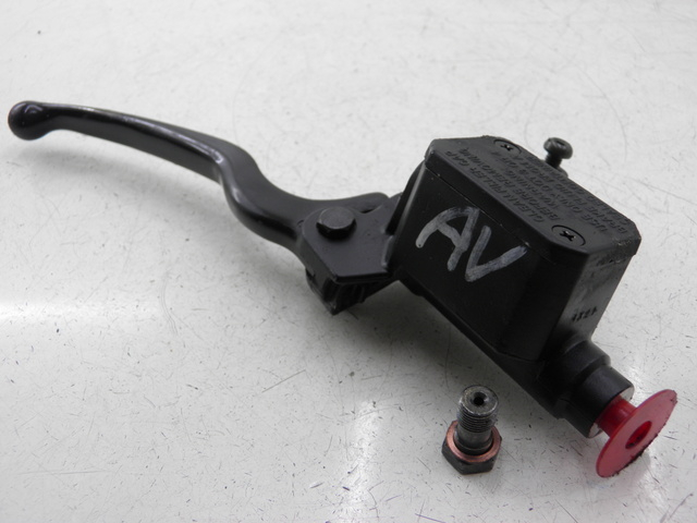 photo de FRONT MASTER CYLINDER PIAGGIO X9 EVOLUTION 125 (2003 - 2007)