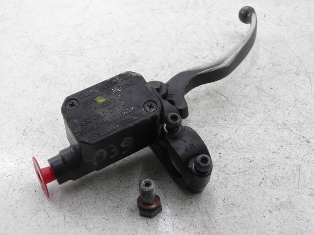 photo de FRONT MASTER CYLINDER PIAGGIO X9 EVOLUTION 125 (2003 - 2007)