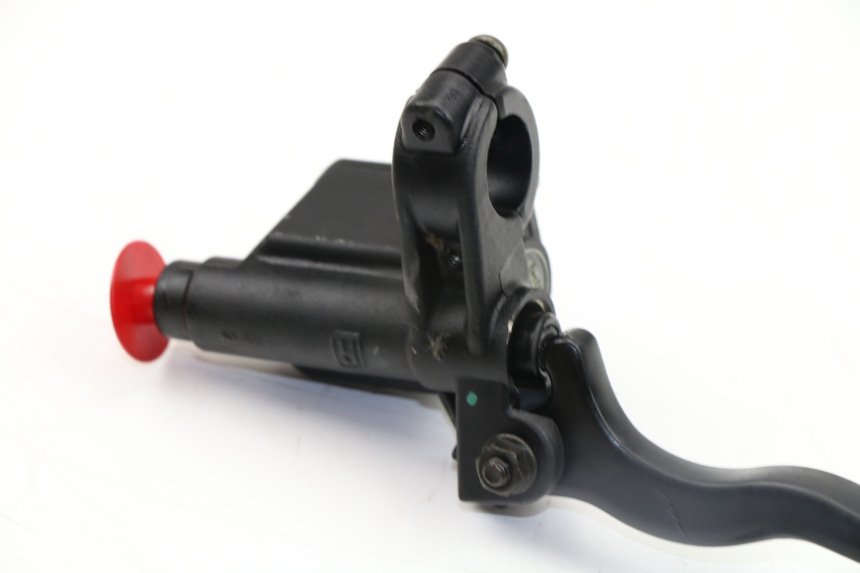 photo de FRONT MASTER CYLINDER PIAGGIO X9 EVOLUTION 125 (2003 - 2007)