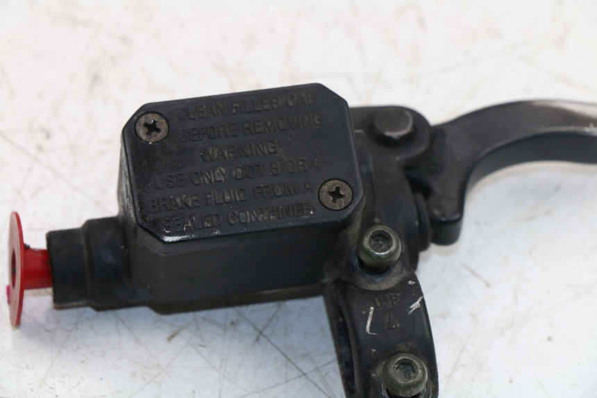 photo de FRONT MASTER CYLINDER PIAGGIO X9 EVOLUTION 125 (2003 - 2007)