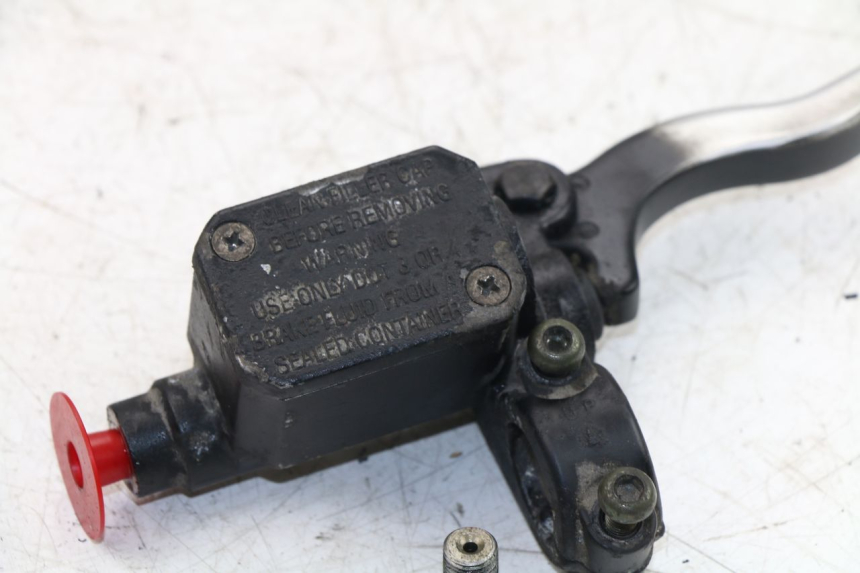 photo de FRONT MASTER CYLINDER PIAGGIO X9 EVOLUTION 125 (2003 - 2007)