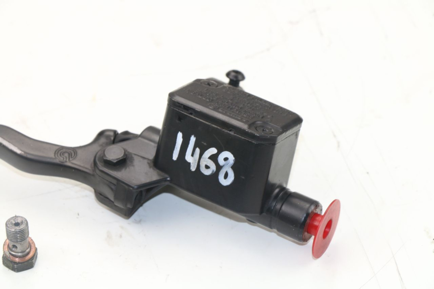 photo de FRONT MASTER CYLINDER PIAGGIO X9 EVOLUTION 125 (2003 - 2007)