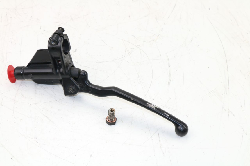 photo de FRONT MASTER CYLINDER PIAGGIO X9 EVOLUTION 125 (2003 - 2007)