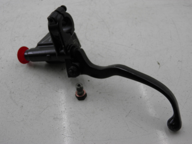 photo de FRONT BRAKE MASTER CYLINDER PIAGGIO XEVO - X EVO 125 (2007 - 2016)