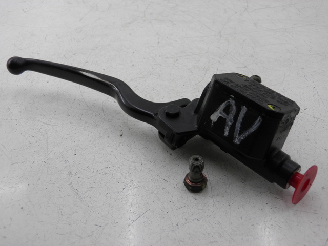 photo de FRONT BRAKE MASTER CYLINDER PIAGGIO XEVO - X EVO 125 (2010 - 2015)