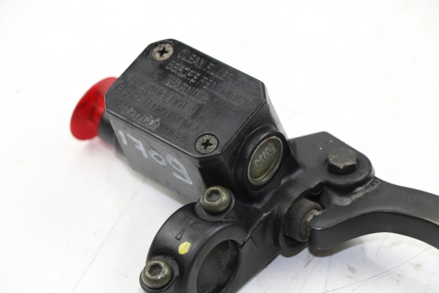 photo de FRONT BRAKE MASTER CYLINDER PIAGGIO XEVO - X EVO 125 (2007 - 2016)