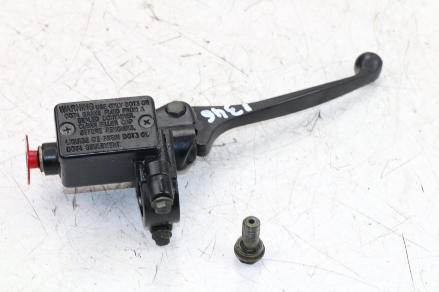 photo de FRONT BRAKE MASTER CYLINDER IMF INDUSTRIE PTIO 4 50 (2014 - 2017) - Alternative perspective