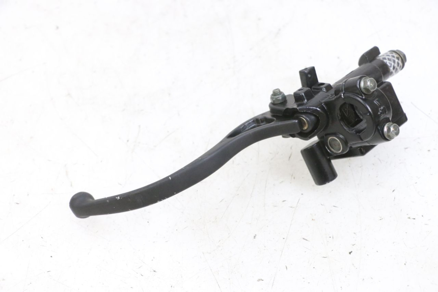 photo de FRONT BRAKE MASTER CYLINDER EFUN PUSA 1 - Zoom on usage condition