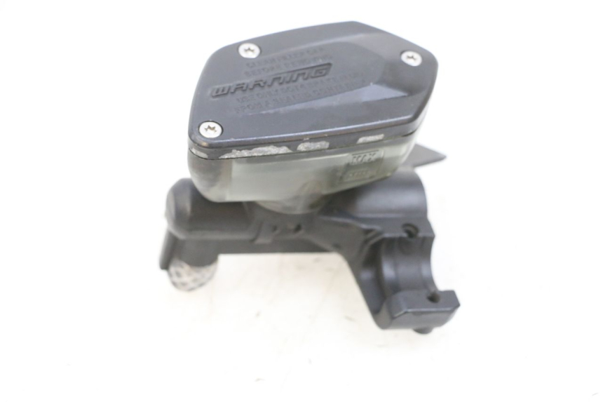 photo de FRONT BRAKE MASTER CYLINDER BMW R RT ABS 1200 (2010 - 2014) - Main view