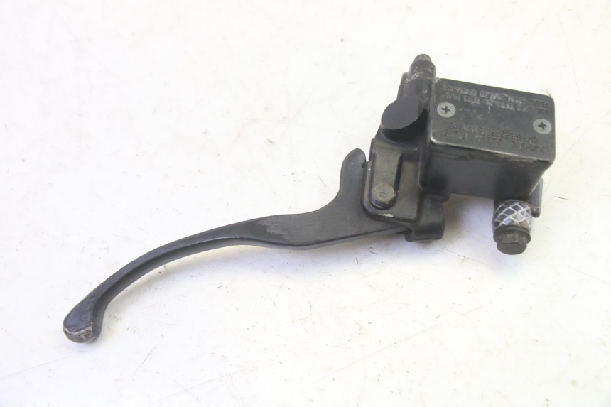 photo de FRONT BRAKE MASTER CYLINDER RIDE RACE 2T 50 (2012 - 2017) - Technical close-up