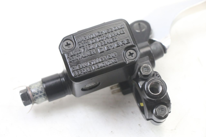 photo de FRONT BRAKE MASTER CYLINDER ROYAL ENFIELD HYMALAYAN 410 (2016 - 2023)