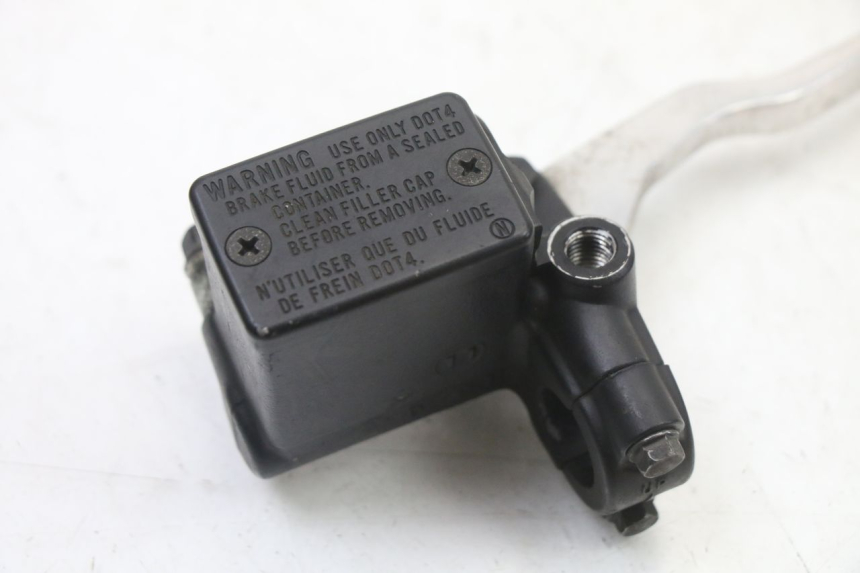 photo de FRONT BRAKE MASTER CYLINDER PEUGEOT SATELIS 125 (2013 - 2018)