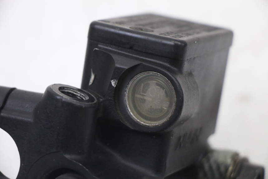 photo de FRONT BRAKE MASTER CYLINDER PEUGEOT SATELIS 125 (2013 - 2018)
