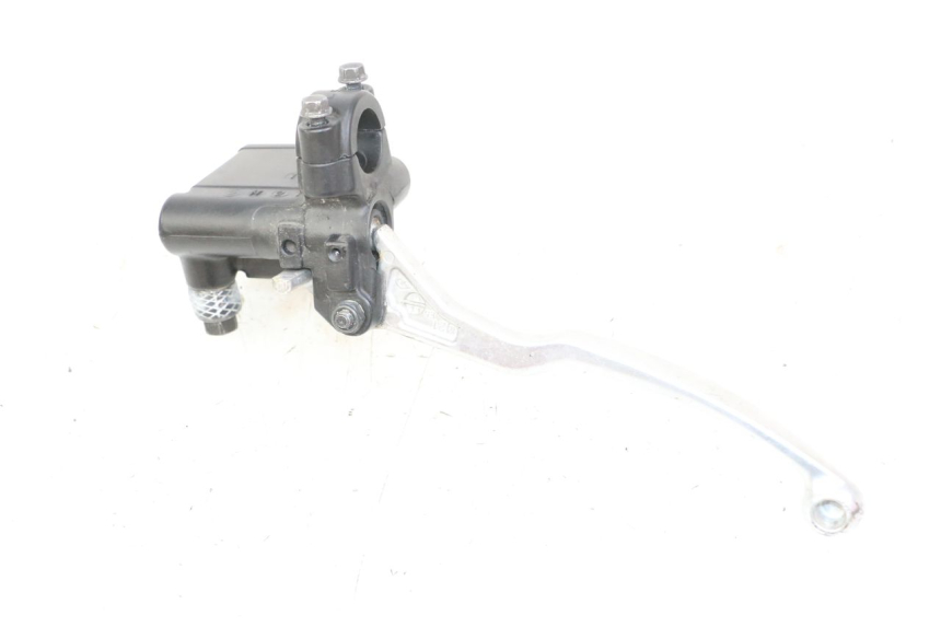 photo de FRONT BRAKE MASTER CYLINDER PEUGEOT SATELIS 125 (2013 - 2018)