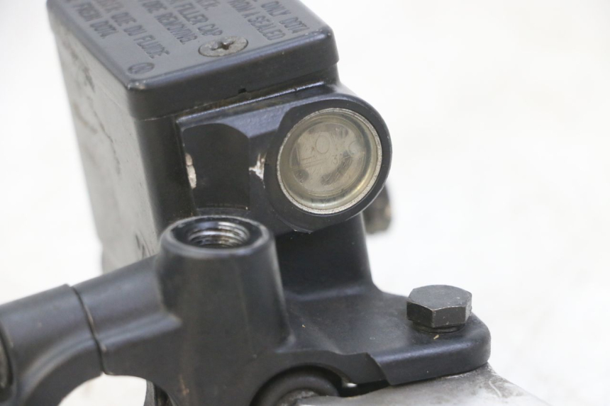 photo de FRONT BRAKE MASTER CYLINDER PEUGEOT SATELIS 125 (2013 - 2018)