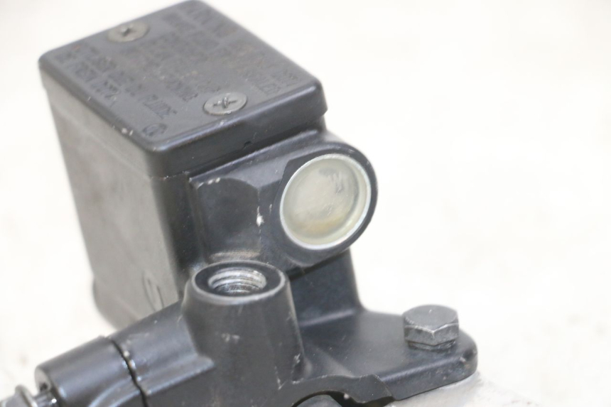 photo de FRONT BRAKE MASTER CYLINDER PEUGEOT SATELIS 125 (2013 - 2018)