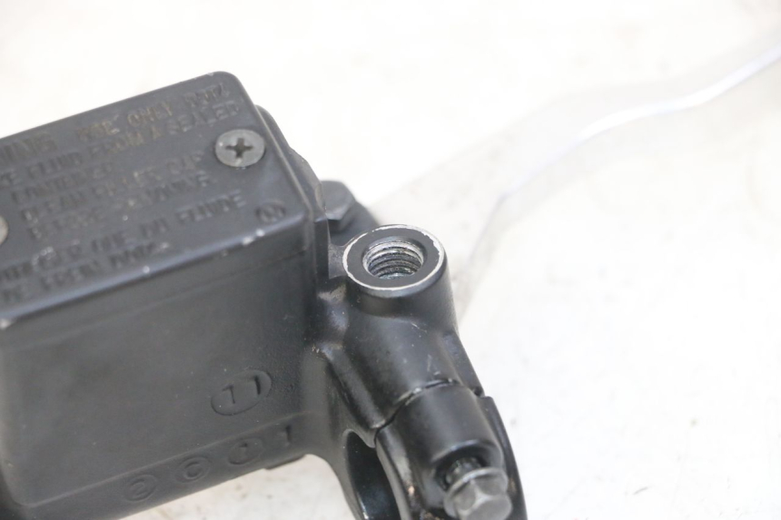 photo de FRONT BRAKE MASTER CYLINDER PEUGEOT SATELIS 125 (2013 - 2018)