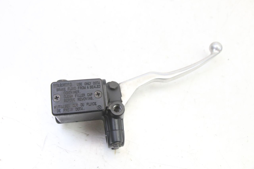 photo de FRONT BRAKE MASTER CYLINDER PEUGEOT SATELIS 250 (2006 - 2012)