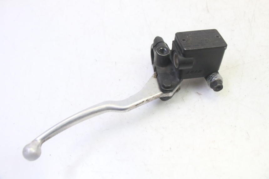 photo de FRONT MASTER CYLINDER PEUGEOT SATELIS 125 (2006 - 2009)