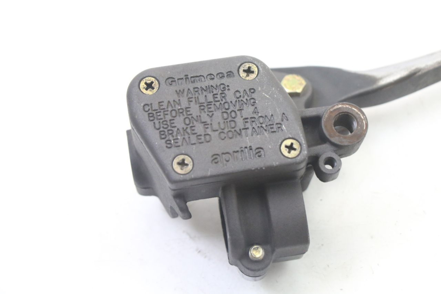 photo de FRONT BRAKE MASTER CYLINDER APRILIA SCARABEO GT TOURING 125 (1999 - 2005)