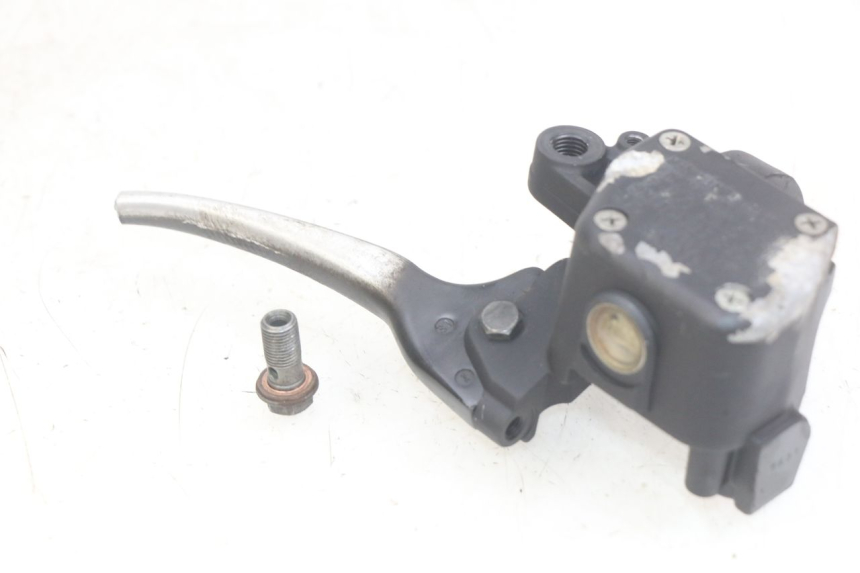 photo de FRONT MASTER CYLINDER APRILIA SCARABEO LIGHT 125 (2007 - 2011)