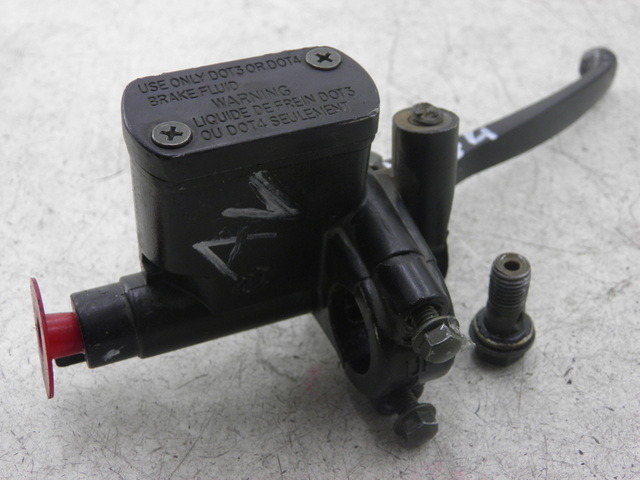 photo de FRONT BRAKE MASTER CYLINDER SHENKE WACOX 50 (2010 - 2016)