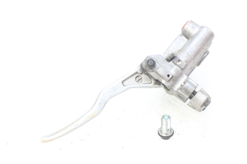 photo de FRONT BRAKE MASTER CYLINDER SUZUKI SIXTEEN 125 (2008 - 2010)