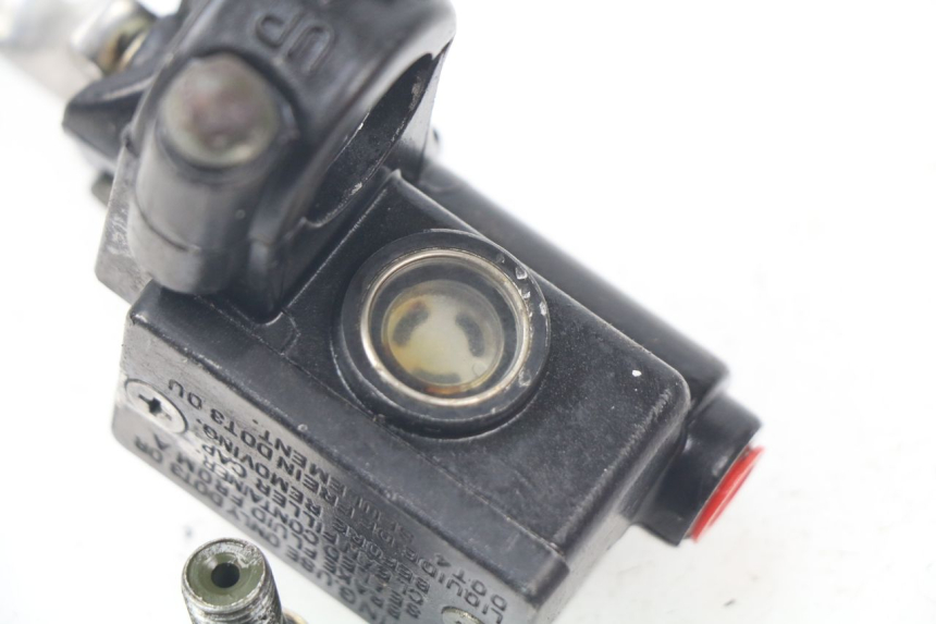 photo de FRONT BRAKE MASTER CYLINDER SMALL MX MX5 MX-5 140