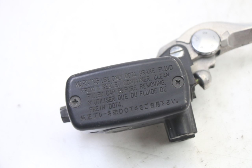 photo de FRONT BRAKE MASTER CYLINDER HONDA ST PAN EUROPEAN 1300 (2002 - 2013)