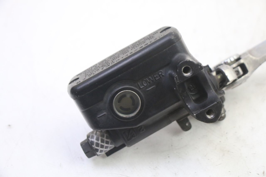 photo de FRONT BRAKE MASTER CYLINDER HONDA ST PAN EUROPEAN 1300 (2002 - 2013)