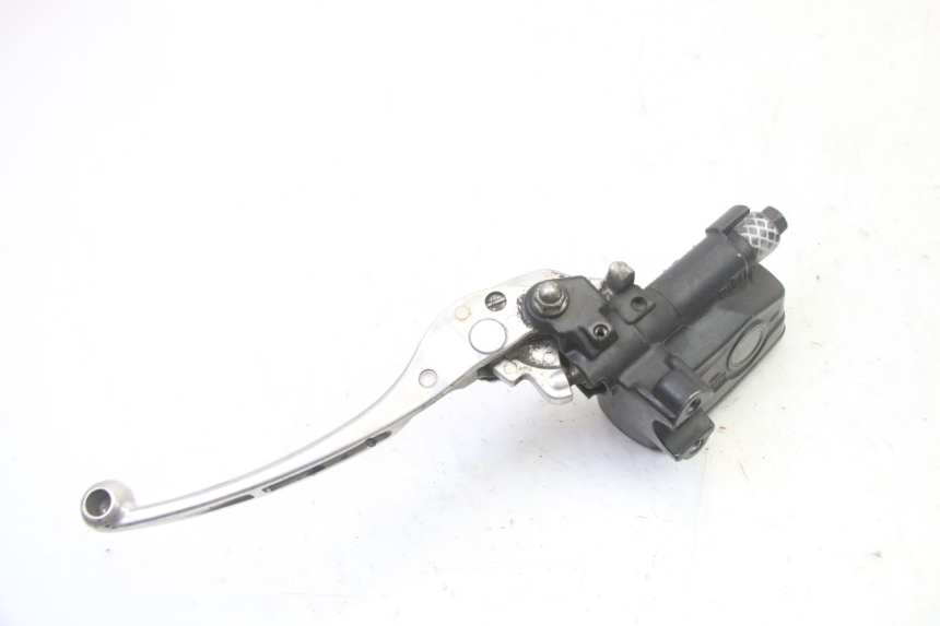 photo de FRONT BRAKE MASTER CYLINDER HONDA ST PAN EUROPEAN 1300 (2002 - 2013)