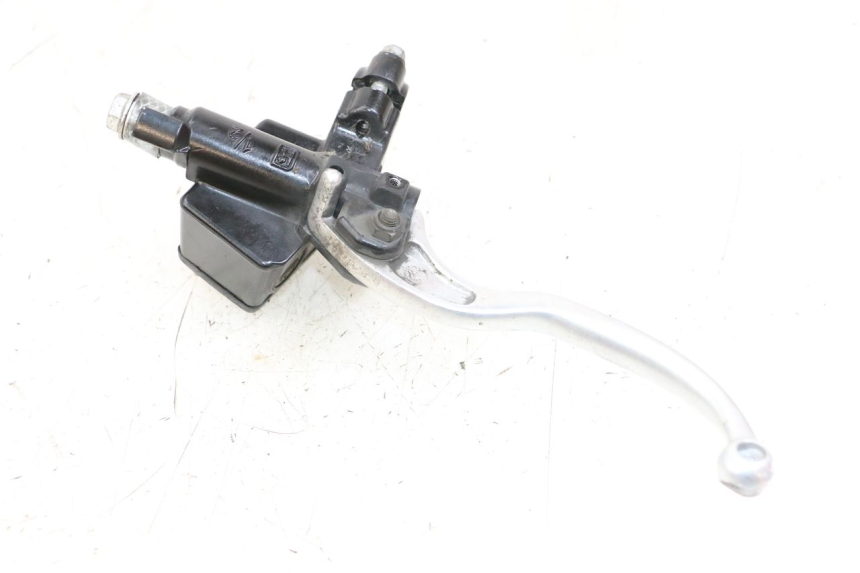 photo de FRONT BRAKE MASTER CYLINDER SUZUKI ADDRESS 110 (2015 - 2020)