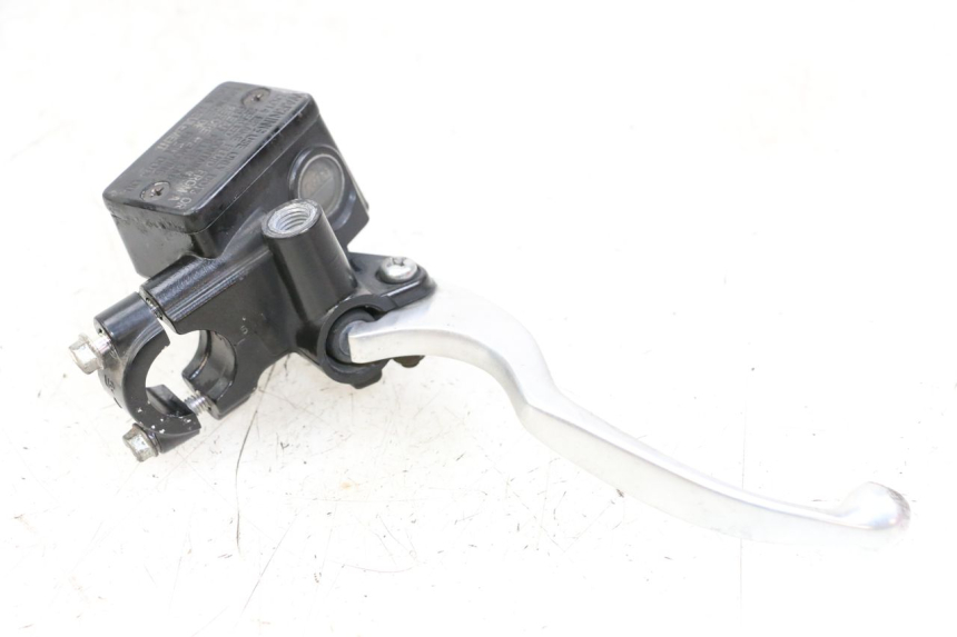 photo de FRONT BRAKE MASTER CYLINDER SUZUKI ADDRESS 110 (2015 - 2020)