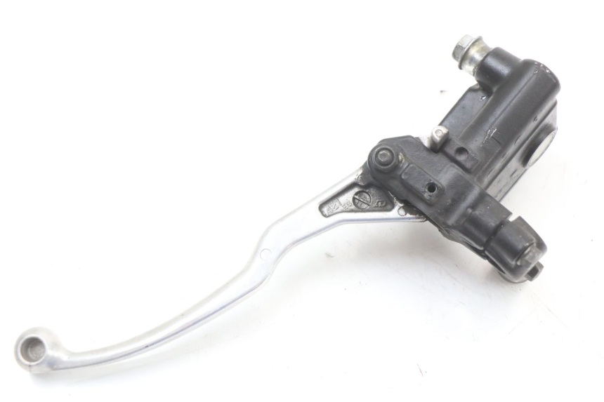 photo de FRONT BRAKE MASTER CYLINDER SUZUKI BURGMAN 125 (2007 - 2014)