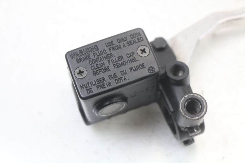 photo de FRONT BRAKE MASTER CYLINDER SUZUKI BURGMAN 125 (2007 - 2014)